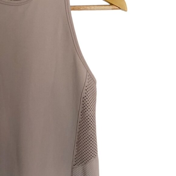 Athleta Caliber Tank in Soft Lilac XSmall - Picture 5 of 6